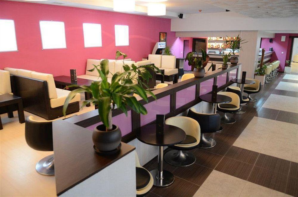 Alexander Hotel Banya  Luaran gambar