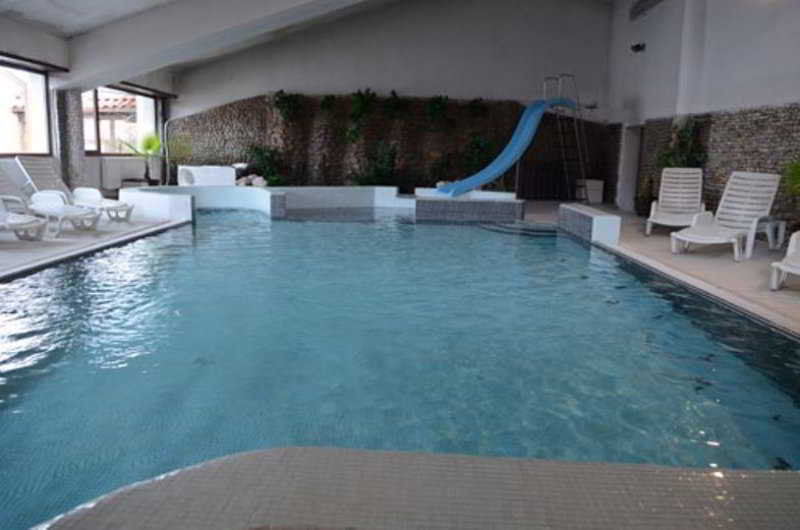 Alexander Hotel Banya  Luaran gambar
