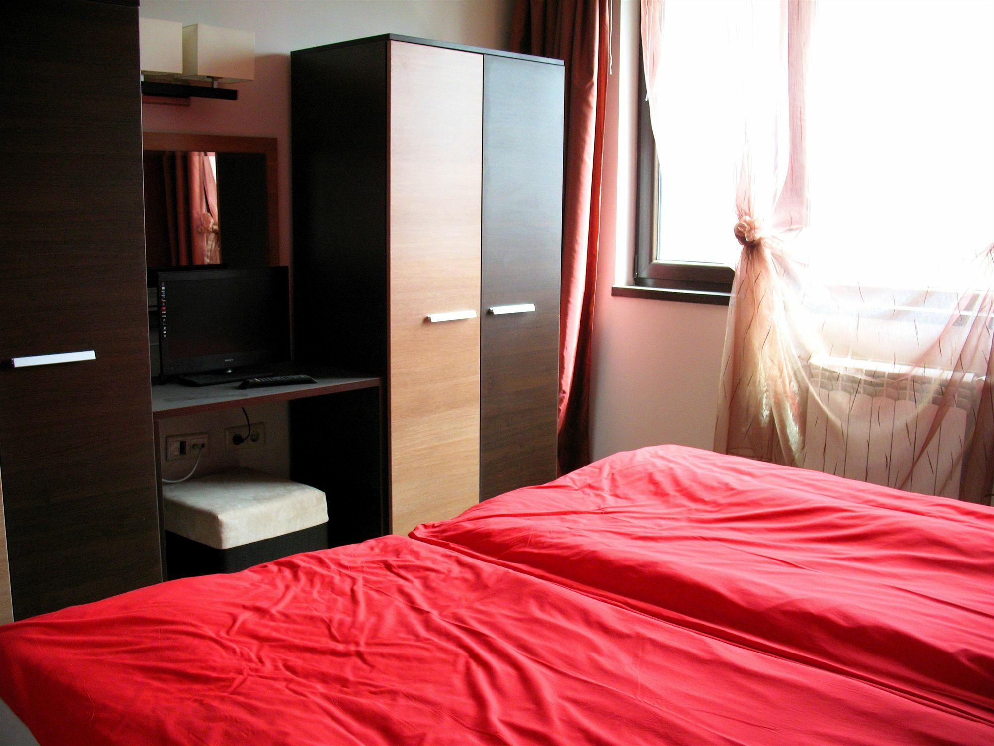 Alexander Hotel Banya  Luaran gambar