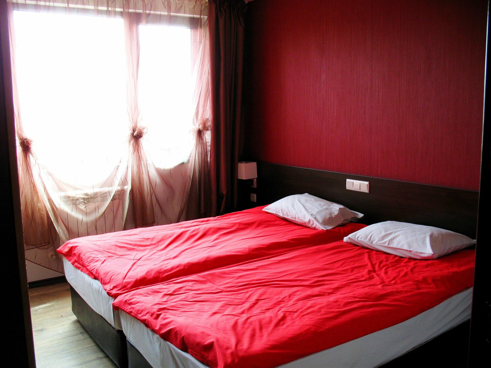 Alexander Hotel Banya  Luaran gambar