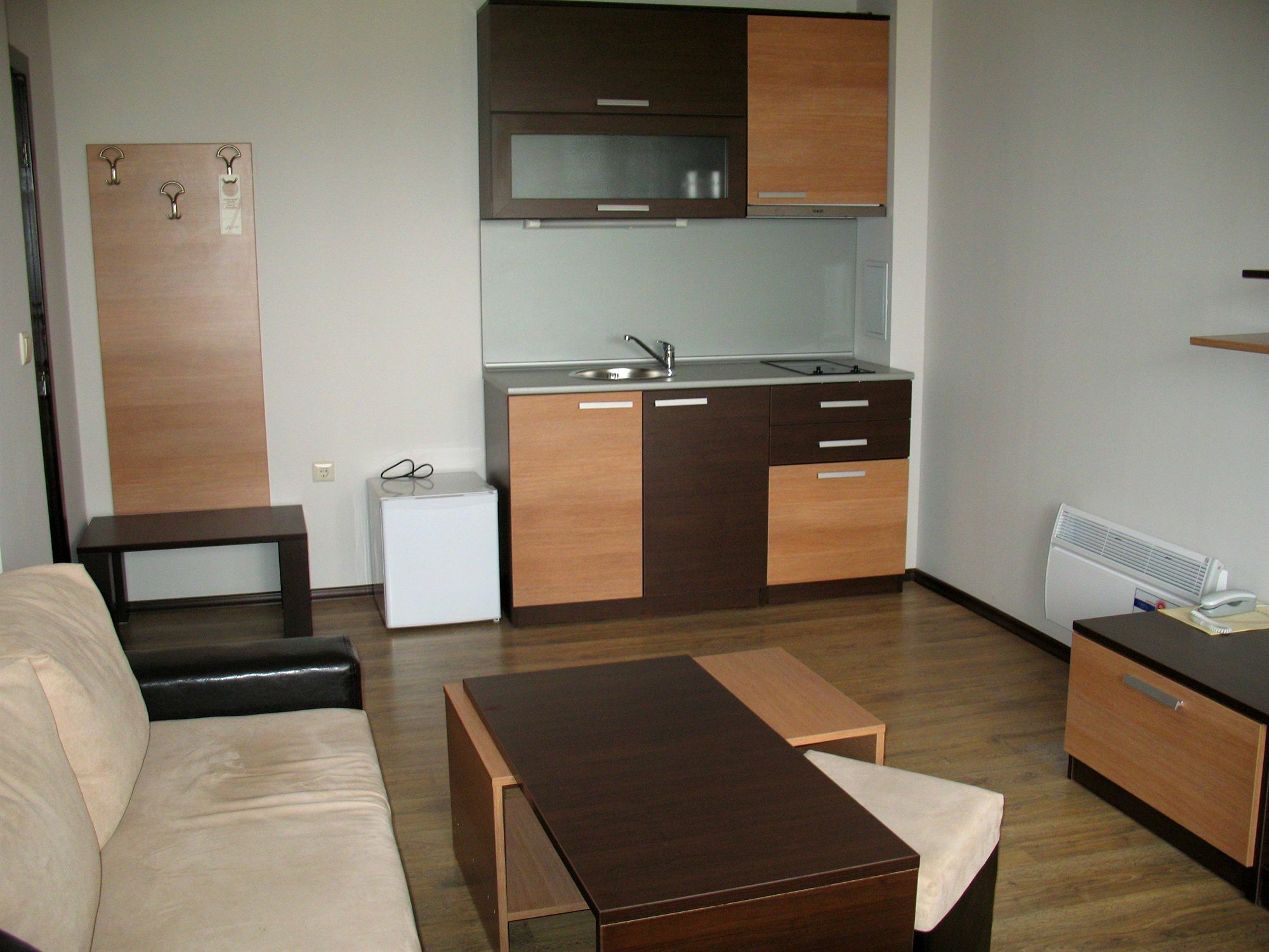 Alexander Hotel Banya  Luaran gambar