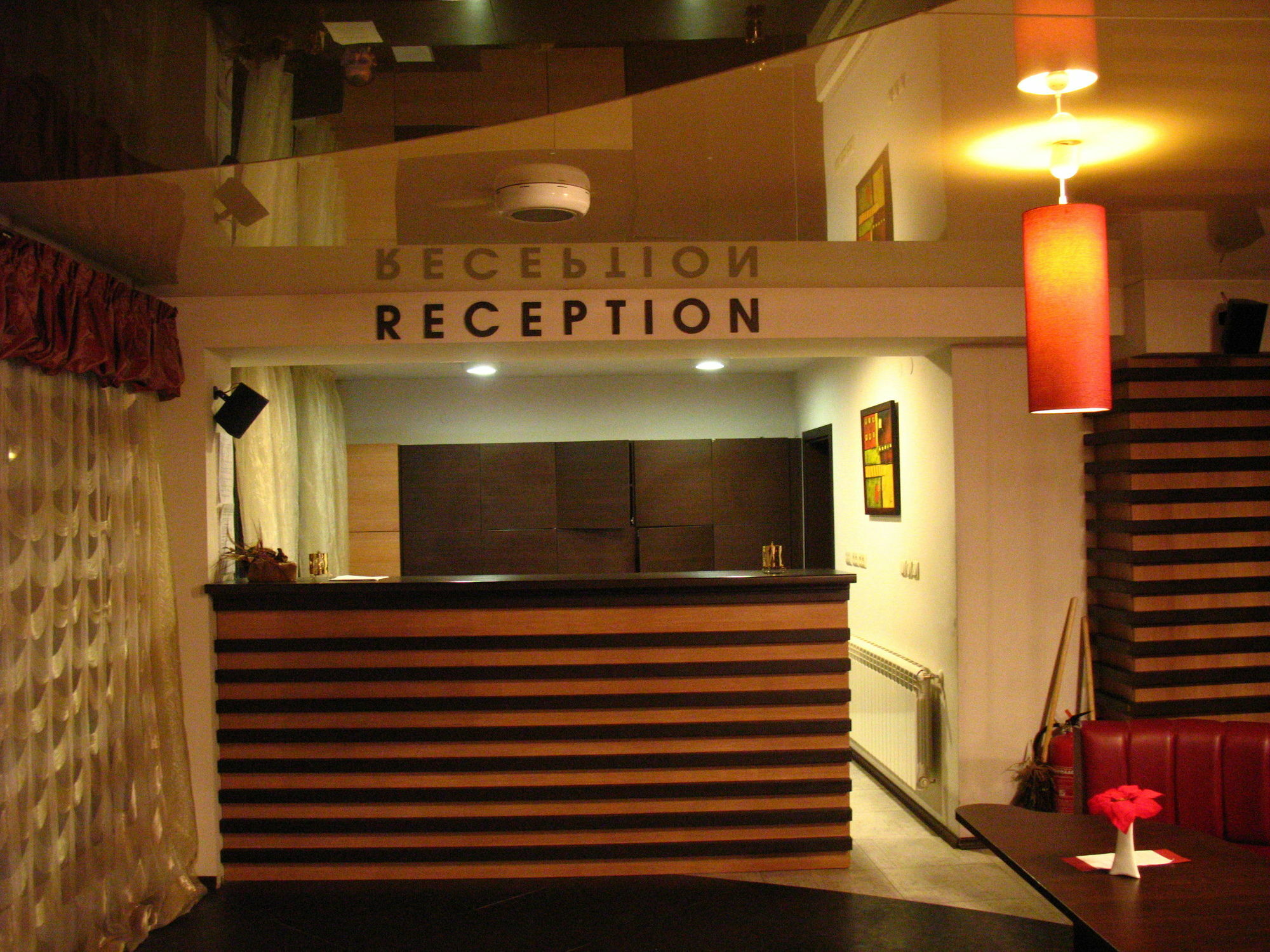 Alexander Hotel Banya  Luaran gambar